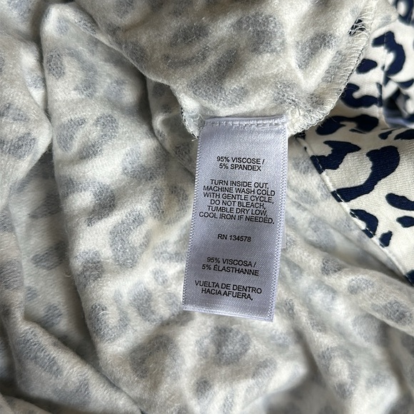 NWT Vineyard Vines girls Dreamcloth Shep Shirt leopard XL - Picture 4 of 4